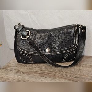 Vintage Coach Chelsea Pebbled Leather Flap Shoulder Bag- LIKE NEW!